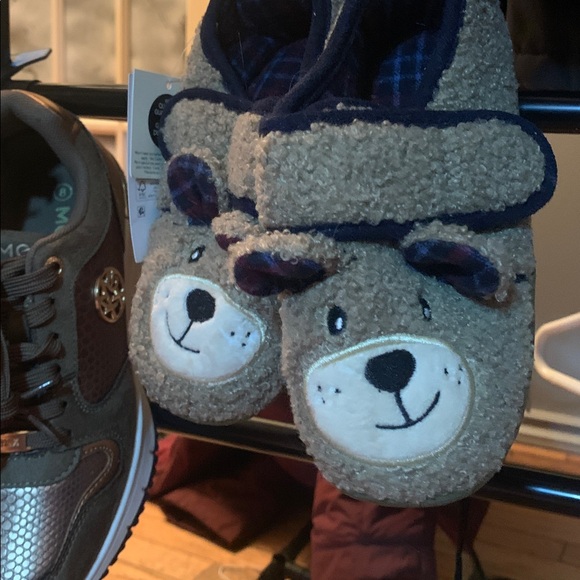 NWT George Bear Kids Slippers 9-10 - Picture 2 of 8
